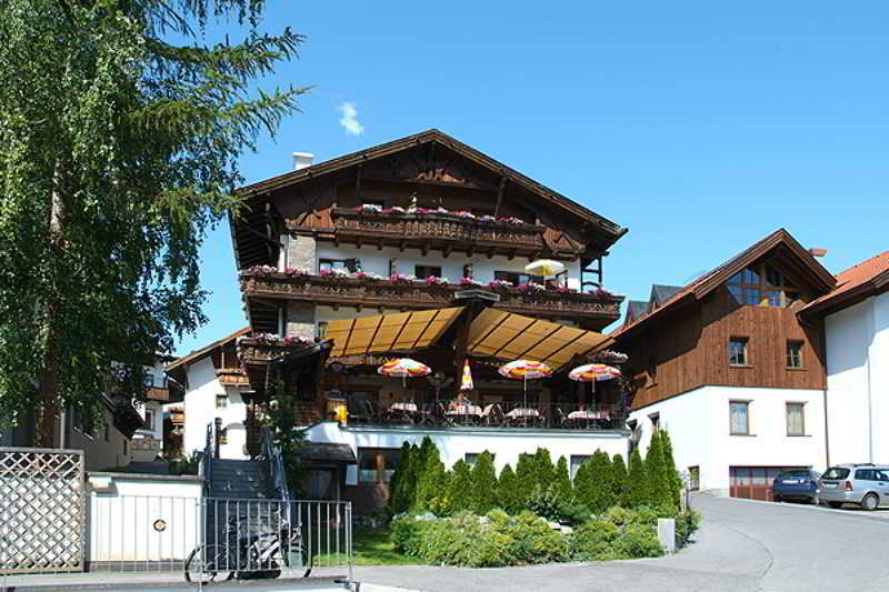 Hotel Tirolerhof Serfaus Exteriör bild