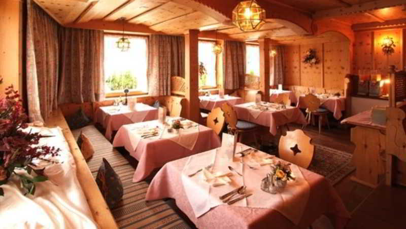 Hotel Tirolerhof Serfaus Exteriör bild